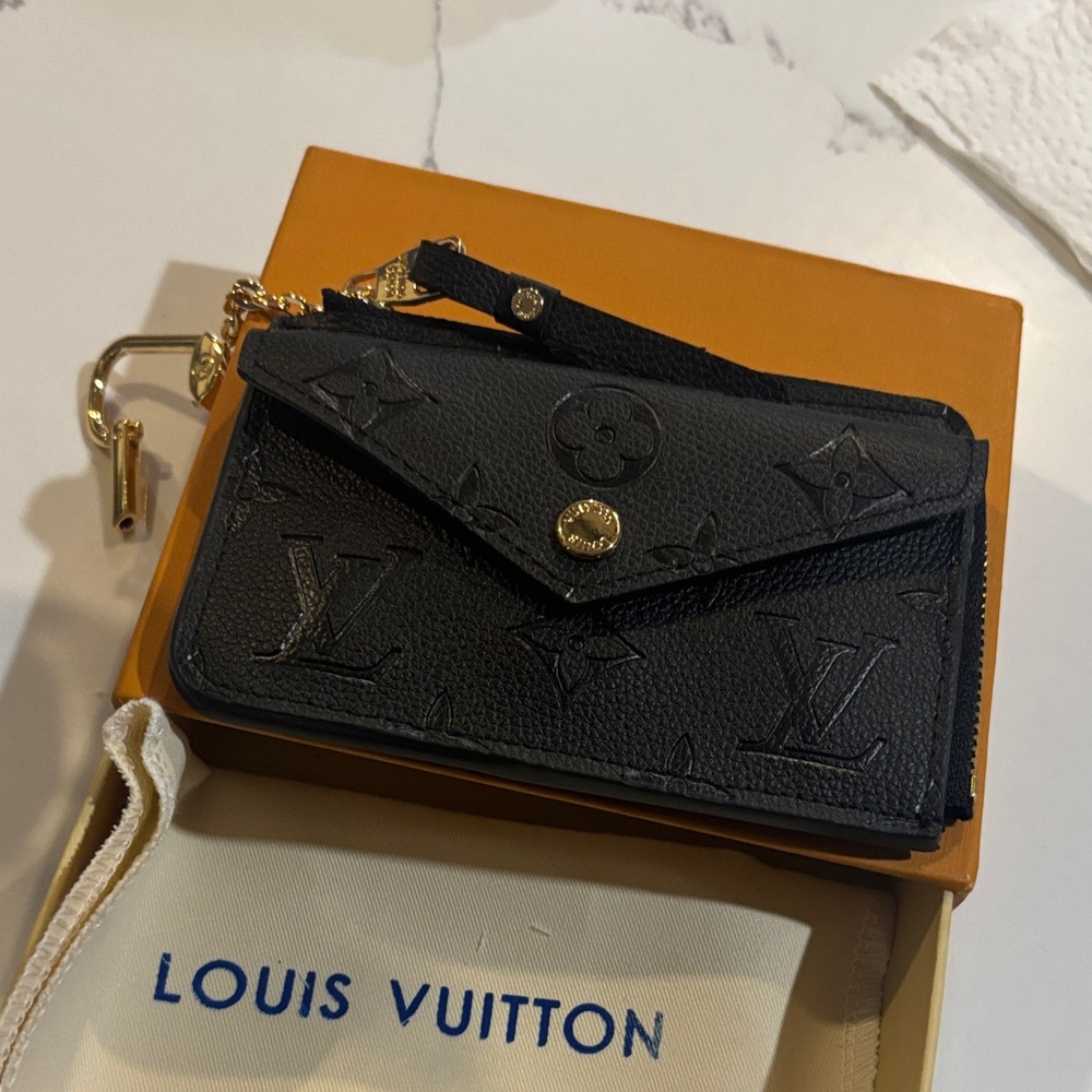 Black wallet